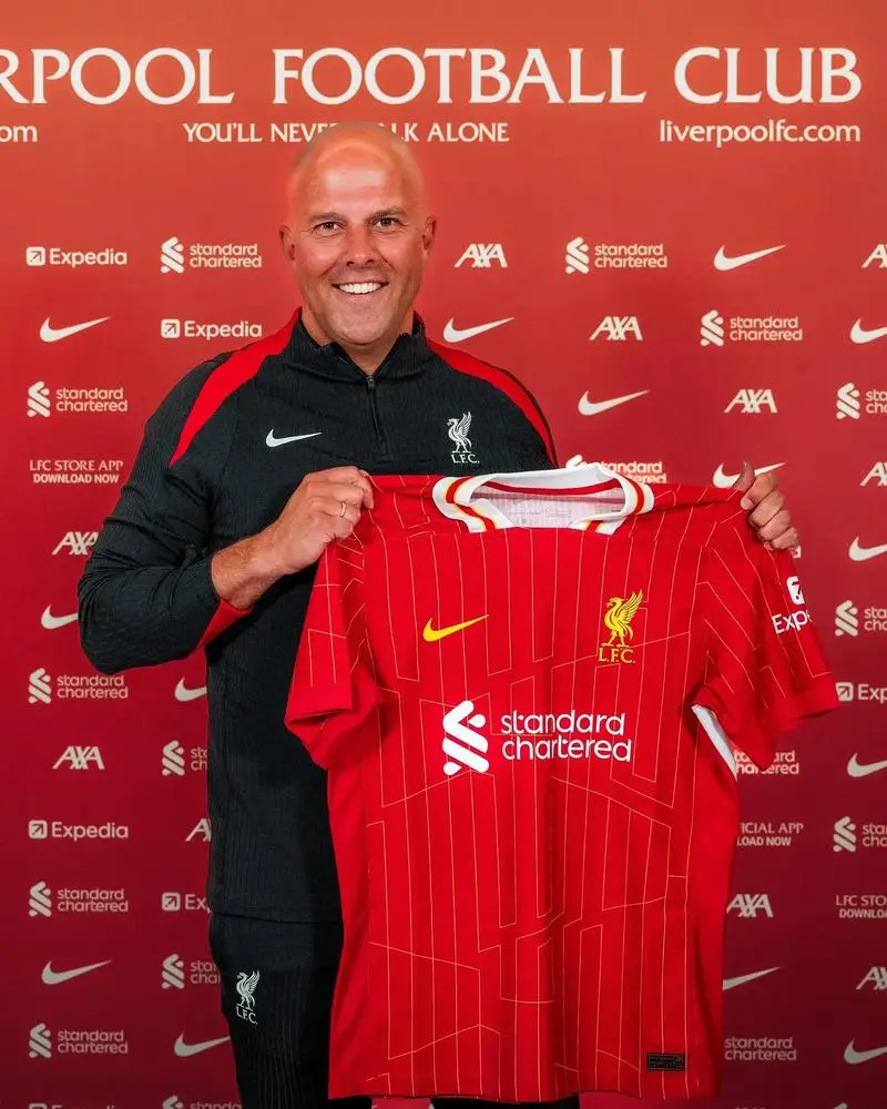 欧预赛豪强轻取胜利,英姿飒爽晋级 欧预赛豪强轻取胜利,英姿飒爽晋级